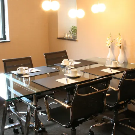 מלון Der Valk 4*