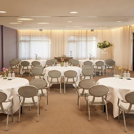 Der Valk Hotel